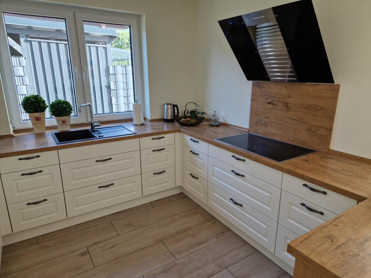 Apartment Nahe Meyer Werft In Ostfriesland Mit Kueche & Netflix Westoverledingen Kültér fotó